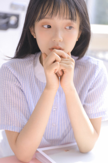 《疯乖》BY沈郁白